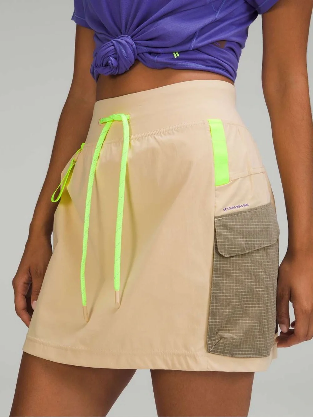 Lululemon Women’s Multi-Pocket Cargo High-Rise Hiking Skirt Skort in Prosecco 6